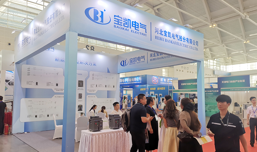 暴击行业天花板！jinnianhui今年会电气硬核技术亮相天津清洁能源展，引央视记者及能源产业巨头现场“挖宝”